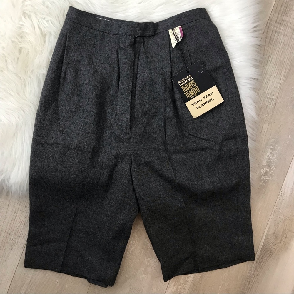 VINTAGE 60’s Gray High Waisted Bermuda Shorts 22 Waist